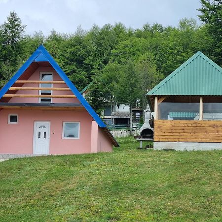 Bungalow In Mountain Zabljak  Ngoại thất bức ảnh